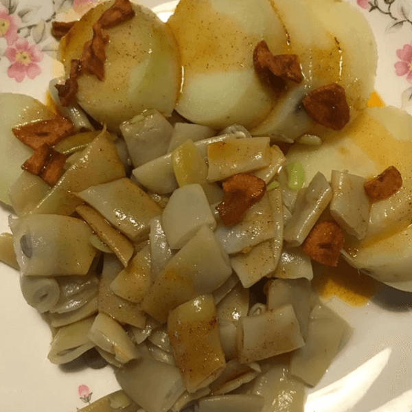 Judías amarillas con mojo gallego