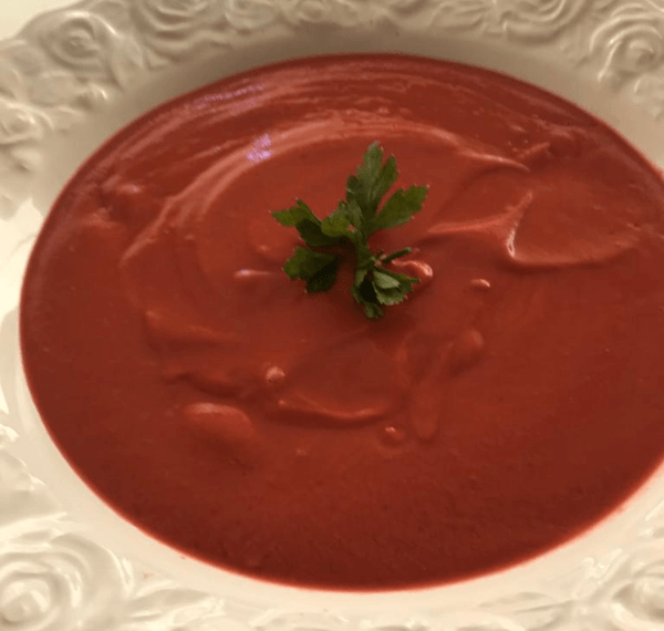 Salmorejo de remolacha de Toya