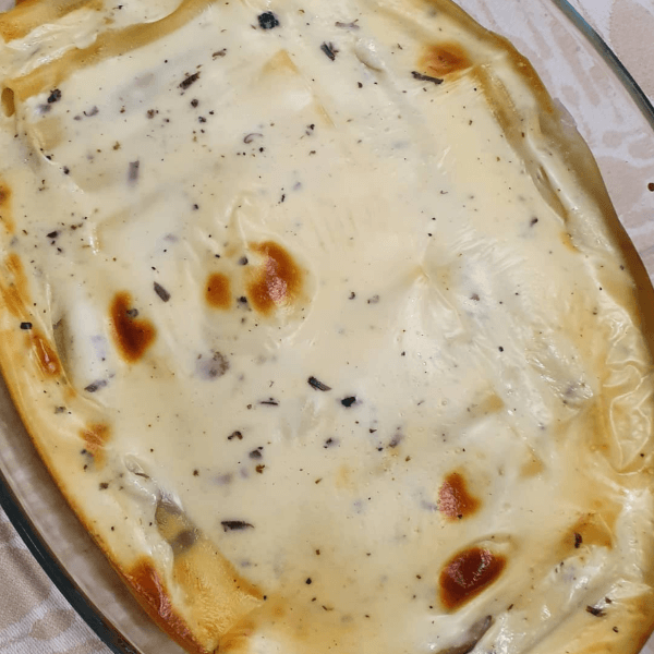 Canelones de setas con bechamel de trufa
