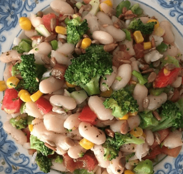 Ensalada de judías blancas