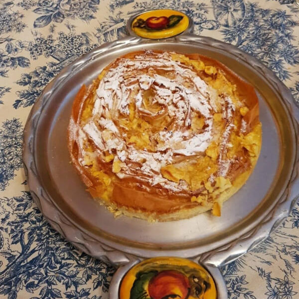 Tarta flor de manzana imagen destacada