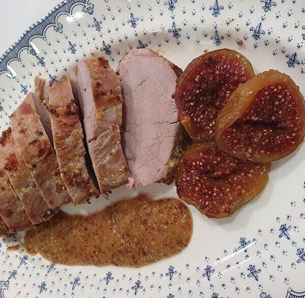 Solomillo de cerdo con higos y mostaza