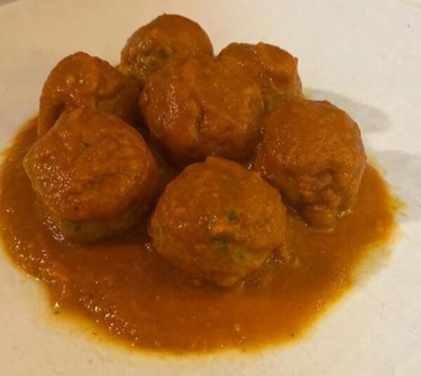 Albóndigas con tomate