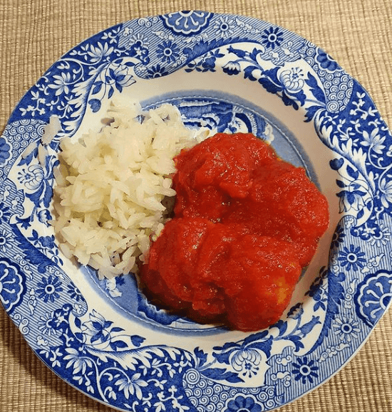 albóndigas asadas con tomate imagen destacada